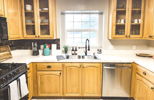 Mariposa House | Family Friendly Cottage Near Yosemite