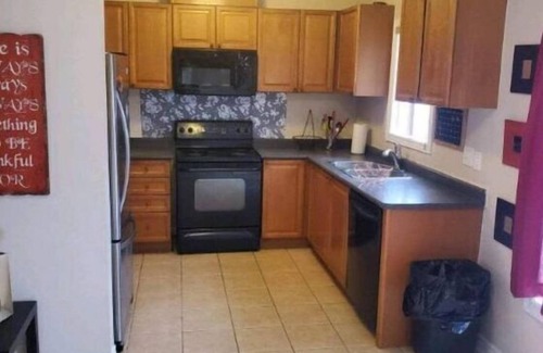 Churchill Meadows House | Family friendly cozy 3BTownhouse