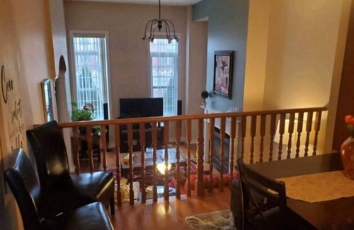 Churchill Meadows House | Family friendly cozy 3BTownhouse