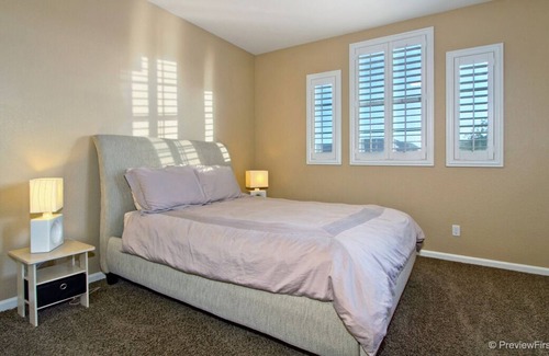 Murrieta House | Family Friendly/Executive Getaway near Temecula with Optional Guest House!