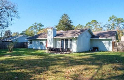 Gainesville House | Family friendly - Fire pit -4 min to UF - Spacious