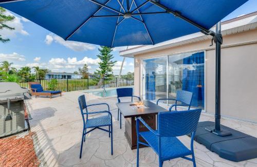 North Port House | Family Friendly! Games! Waterfront North Port Home
