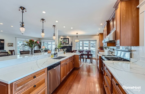 Boulder House | Family-Friendly Getaway, 10-min to Downtown, Trails & More!