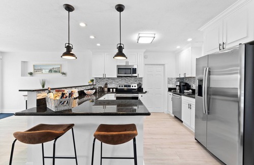 Boynton Beach House | Family Friendly - Heated Pool - Near Beach + Dining