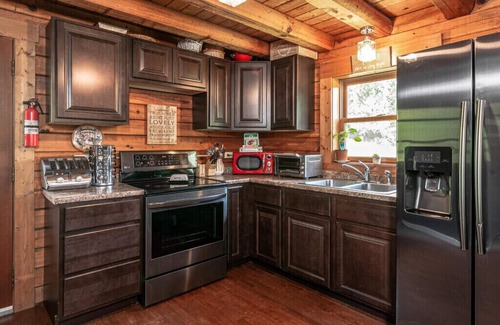 Fletcher House | Family Friendly Healers Paradise