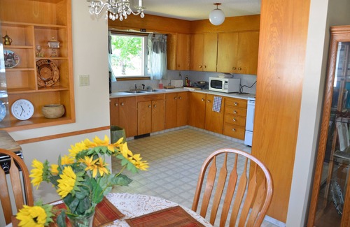 Banff Trail House | Family friendly home, 2bedroom with one queen bed in eachroom, big livingroom