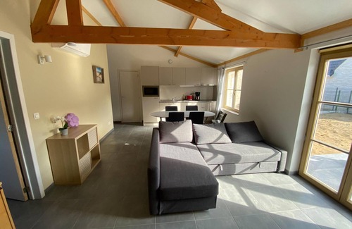 Koksijde House | Family-friendly home on park near the sea