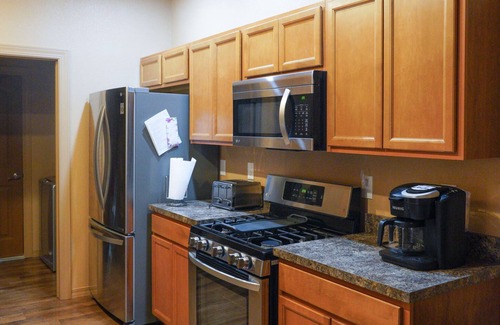 Alamogordo House | Family-Friendly Home ~ Small Town Surrounded By Mountains ~ Near Holloman AFB
