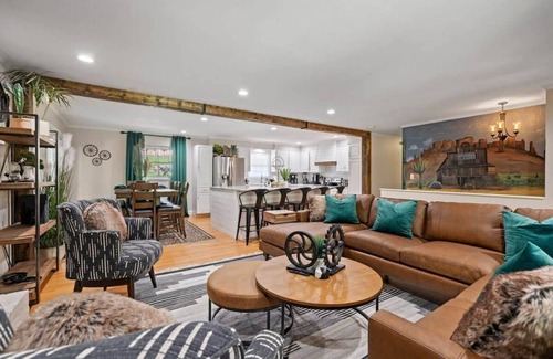 Candler House | Family Friendly Home with Hot Tub and Firepit