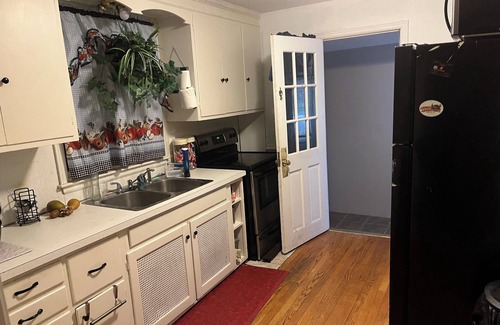 Slingerlands Ski Chalet | Family friendly home with a large yard