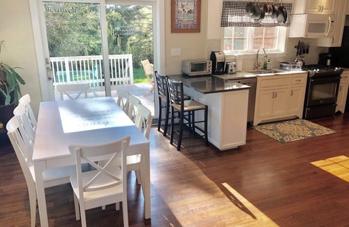 Springs House | Family Friendly House in beautiful East Hampton, protected with power generator