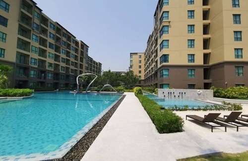 Cha-am Condo | Family friendly HUGE LONG POOL & relaxed pool