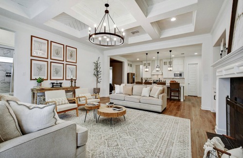 Spring Branch House | Family-Friendly Luxury Home w/Media Room, Near SA & ATX, Long Stays Welcome