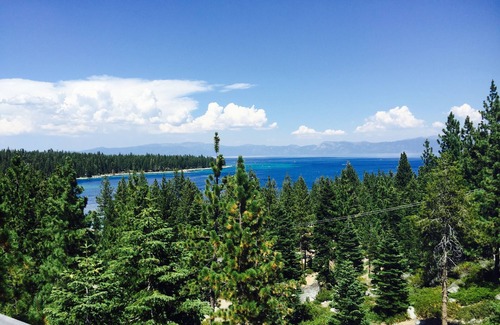 Meeks Bay House | Family-Friendly Lakehouse - Stunning Views - Walking Distance to Meeks Bay Beach