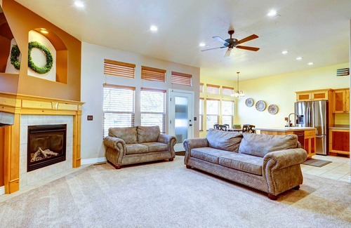 Layton House | Family-Friendly Layton Home: 2 Mi to Hill AFB