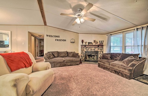 La Follette House | Family-Friendly Norris Lake Home w/ Fire Pit!