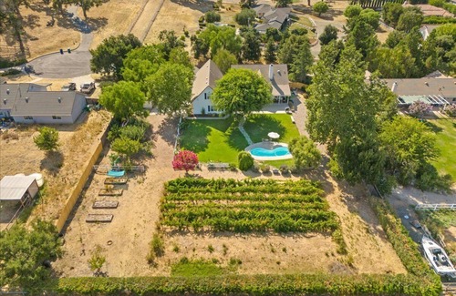 Los Alamos House | Family friendly pool, walk to restaurants!