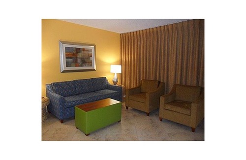 Lauderdale-by-the-Sea Resort | Family Friendly Resort In Lauderdale
