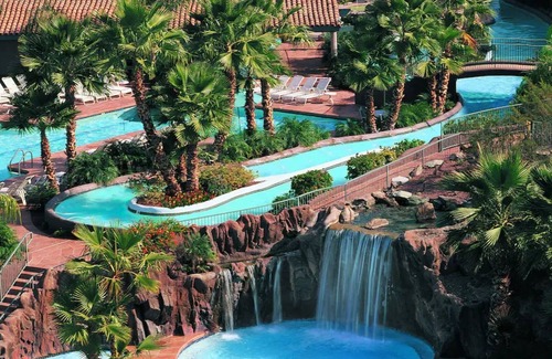 Camelback East Apartment | Family-Friendly Resort with Lazy River, Spa & Mini Golf Near Downtown Phoenix
