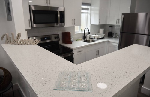 West Little Havana House | Family friendly retreat in the heart Little Havana! Close to everything!