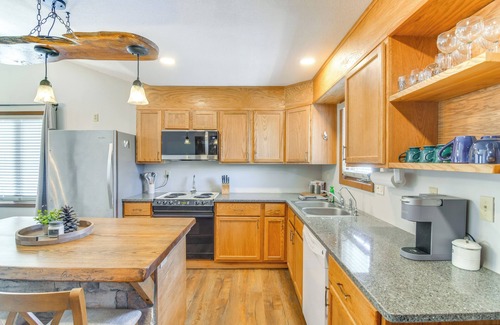 Fraser Condo | Family-Friendly Retreat w/Balcony in Fraser!