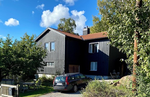 Nacka House | Family friendly house 10 minutes from Stockholm City and Nature reserves.