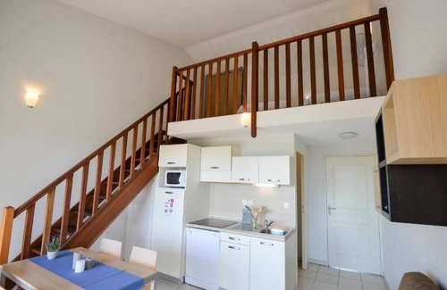 Azille Hotel | Family-Friendly Unit Near Carcassonne | Pet Are Welcome
