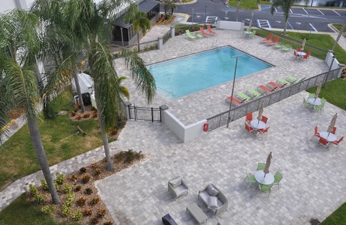 Florida Central Atlantic Coast Hotel | Family-Friendly Unit w/Pool Near Animal Kingdom & Old Town