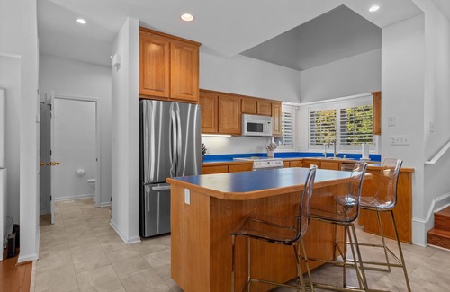 Atlantic Beach House | Family-friendly 4-bedroom house in Atlantic Beach with 3-min. walk to beach