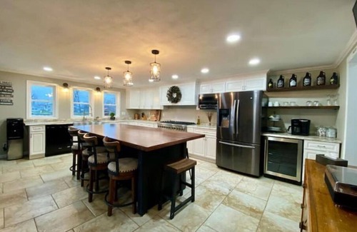 Central Square House | Family friendly home on Oneida lake with dock