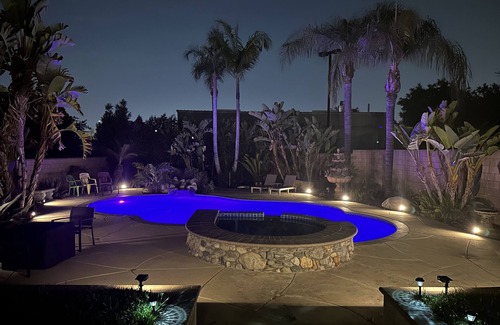 Rowland Heights House | Family- Friendly Villa with Pool + BBQ + Fire-pit, close to Disney & Water Park