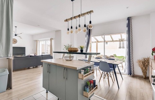 Esbly House | Family-friendly vacation home for your explorations in and around Paris.