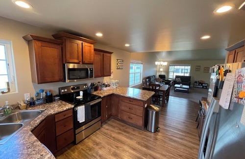 Rimrock House | Family Friendly West End Home