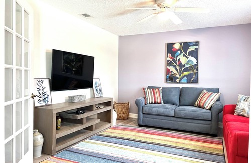 Mill Run House | Family Fun 3bd Home w/Pvt Pool, Games Room!