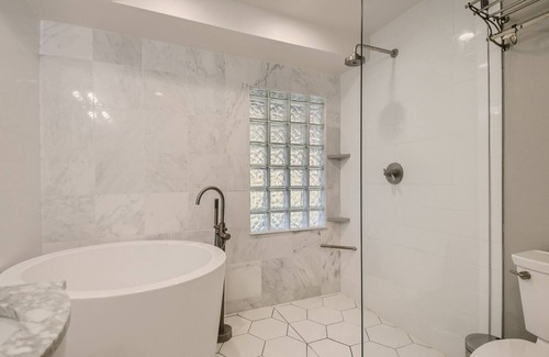 Littleton House | Family Fun-5 bedroom house-Hot tub-Dog Friendly