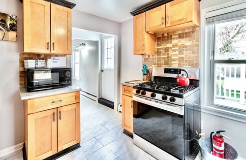 Charlotte Apartment | Family Fun Apt! Kid Friendly Loft, Coffee, Popcorn, Snowcones, Games, Poker