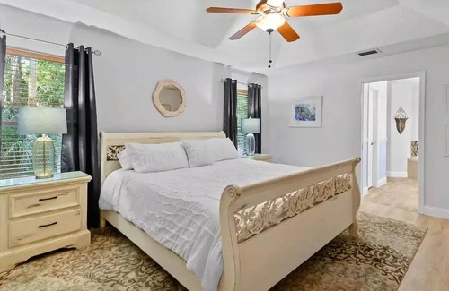 Jupiter Farms House | Family fun in Jungle Paradise! Sleeps 8& By beachn