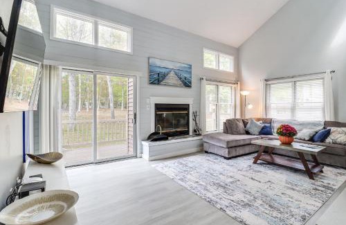 East Stroudsburg House | Family Gem with Deck Across From Shawnee Mountain!