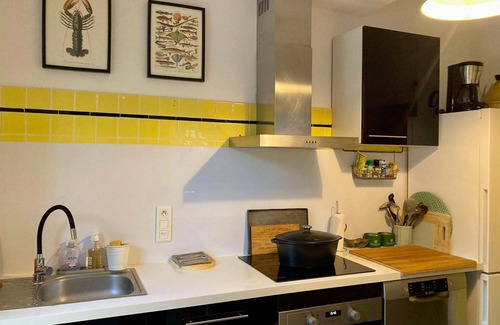 Mimizan House | Family getaway at Mimizan Plage: pool, garden & ocean