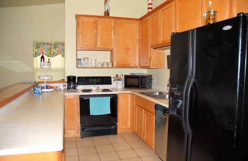 Rockport House | * Family Getaway /Beach & Shopping Less than 2 Miles /Sleeps 8 /2 Bath *