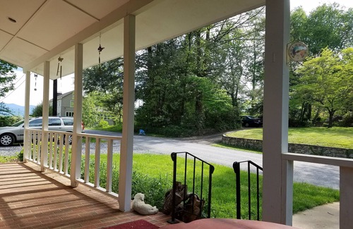 Lake Junaluska House | Family getaway to Lake Junaluska