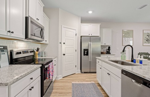 Tallahassee House | Family&Group Getaway - 4BR Tallahassee Home for 10
