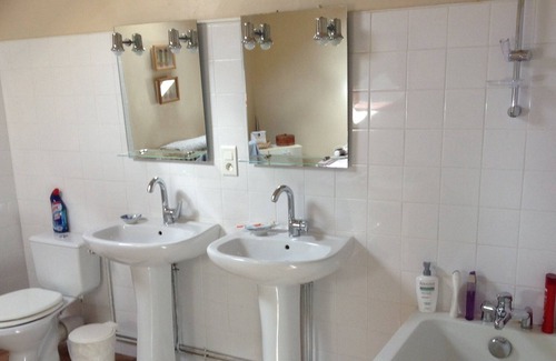 Saint-Leonard-de-Noblat House | family house 12 people quiet comfort / beautiful view of the Limousin countryside