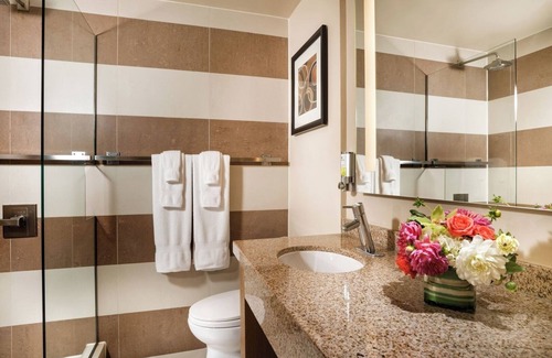 Downtown Portland Hotel | Family Haven at Staypineapple Rose, Two Doubles, Ideal Downtown Stay | 2 Rooms
