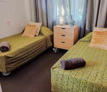 Bracken Ridge House | Family Haven Near Beaches