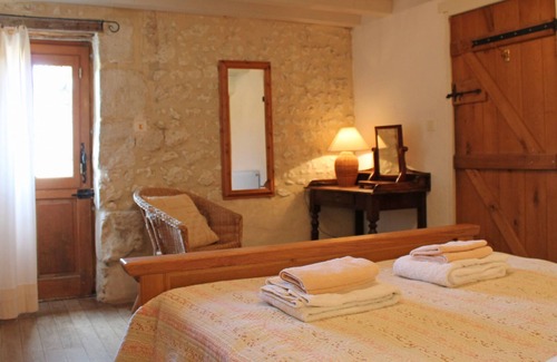 Nabinaud Apartment | Family Holiday Hamlet - Heated Pools, Golf, Tennis, Creche, 10 mins to beach!