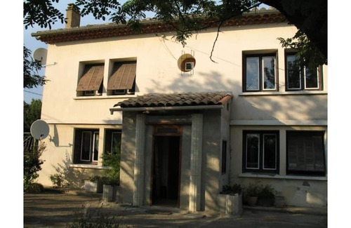 Chateauneuf-du-Rhone House | Family home in Drôme Provençale