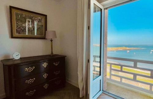 Landunvez Villa | Family home - Breathtaking sea view - 5 bedrooms (8/10 people)