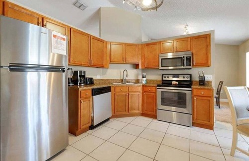 Davenport House | Family Home close to Disney, w/Pool & Pet Friendly