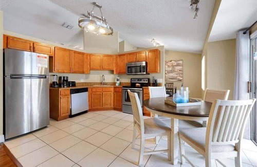 Davenport House | Family Home close to Disney, w/Pool & Pet Friendly
